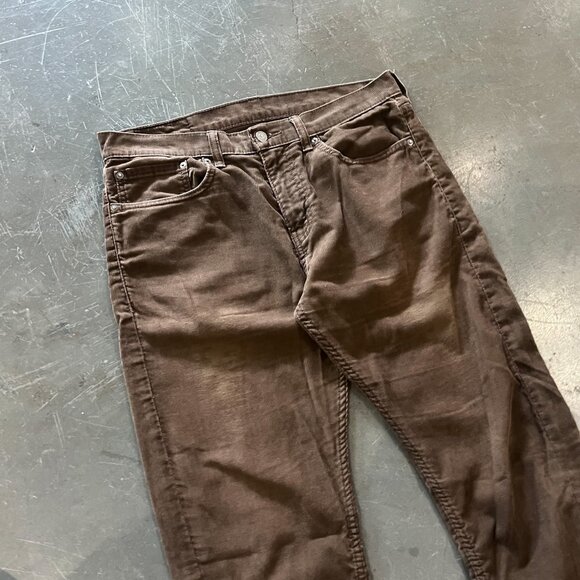 Vintage Levi 513 Corduroy Pant Brown • 33x32 - Picture 4 of 6
